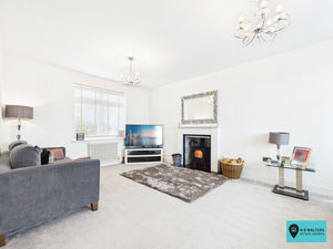 Living Room- click for photo gallery